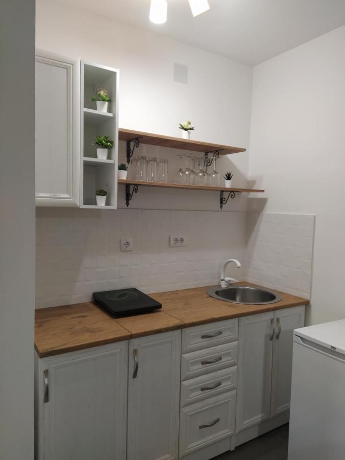 Bed and Breakfast Domacinstvo Kod Gere Crni Vrh Exteriér fotografie